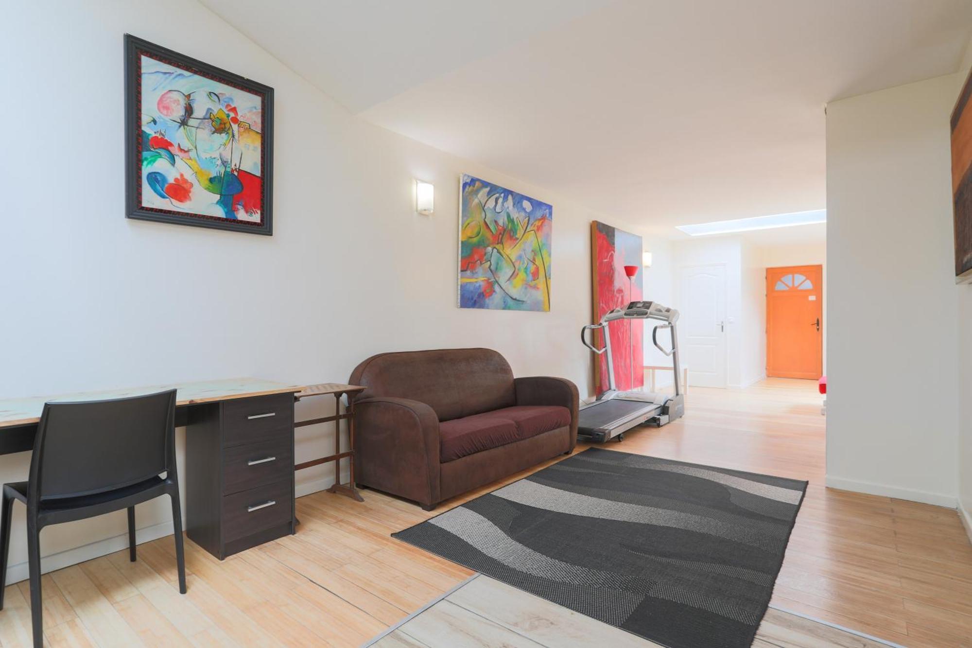 Paris East Side Lodge Pantin Dış mekan fotoğraf